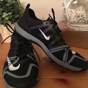 Like new women’s Nike’s